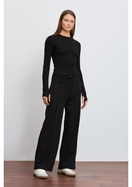 Geniş Paça Nervür Dikişli Jogger