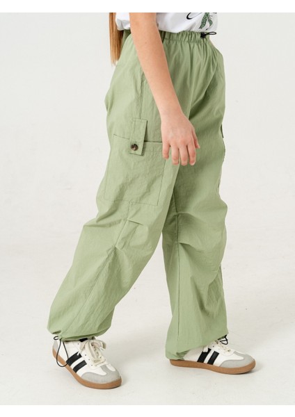 Kız Çocuk Paraşüt Pantolon 2560 fiyatları