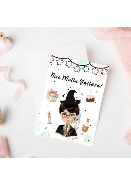 Harry Potter Çizimli Doğum Günü 5 Adettebrik Kartı ve Zarflı fırsatları