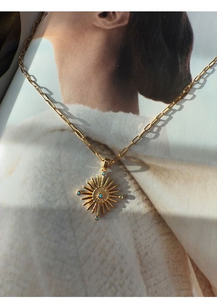 Firüze Taşlı Güneş Kararmaz Çelik Kadın Gold Kolye – Modern ve Şık Tasarım fiyatları