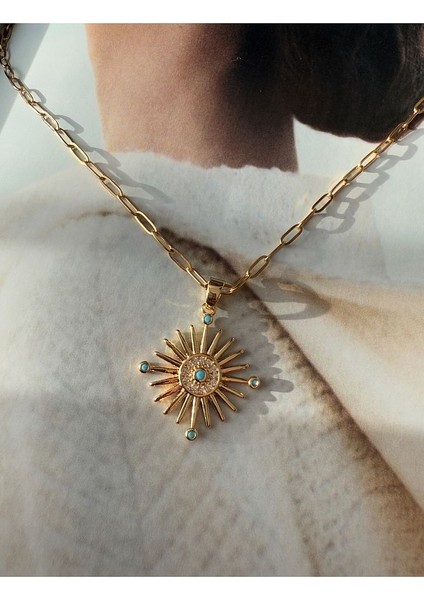 Firüze Taşlı Güneş Kararmaz Çelik Kadın Gold Kolye – Modern ve Şık Tasarım modelleri