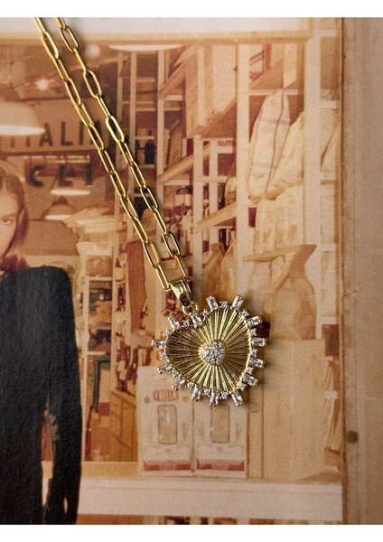 Zirkon Taşlı Kalp Kararmaz Çelik Kadın Gold Kolye – Modern ve Şık Tasarım fiyatları