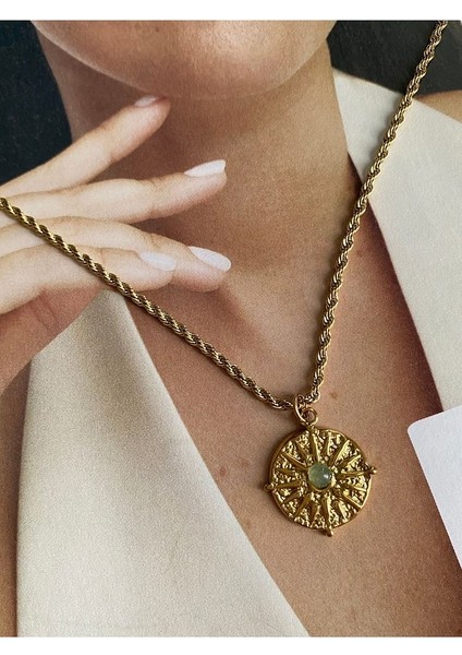 Su Yeşili Taşlı Kutup Yıldızı Gold Paslanmaz Çelik Kadın Kolye – Modern ve Şık Tasarım modelleri