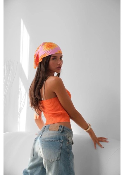 Taş Askılı Triko Bluz