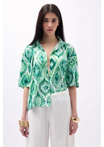 Desenli Saten Gömlek