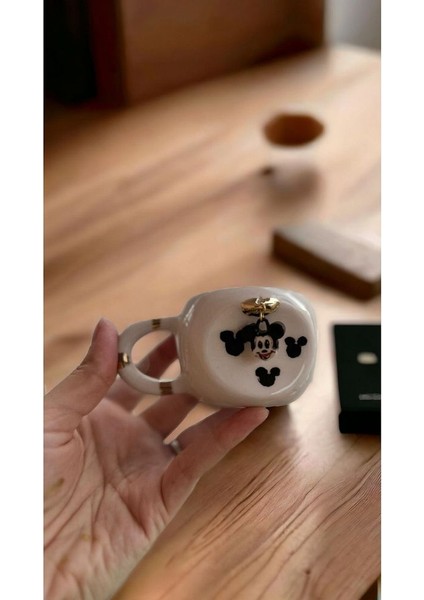 Sallanan Mickey Seramik Mug Kupa 24K Altın Kaplama fırsatları