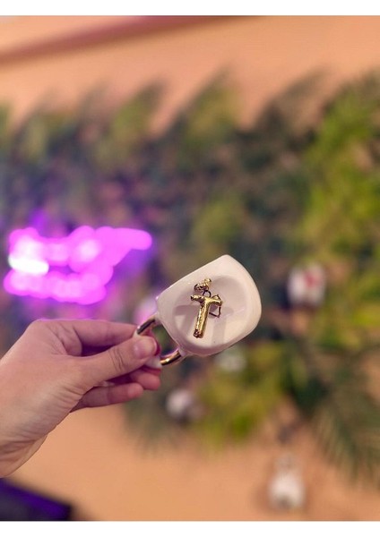 Kişiye Özel Harfli Model Kahve Fincanı 24K Altın Detay fırsatları