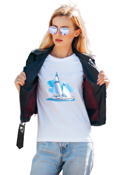 Kadın Tatil Temalı Regular Tişört modelleri