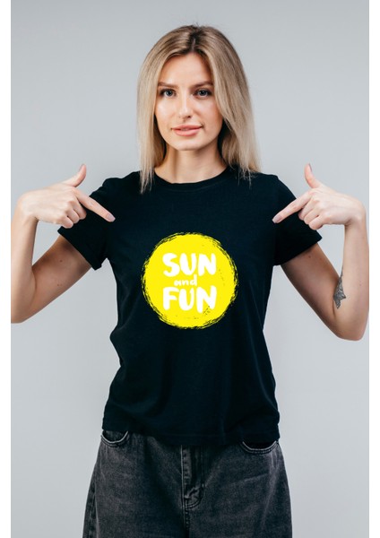 Kadın Tatil Temalı Regular Tişört modelleri