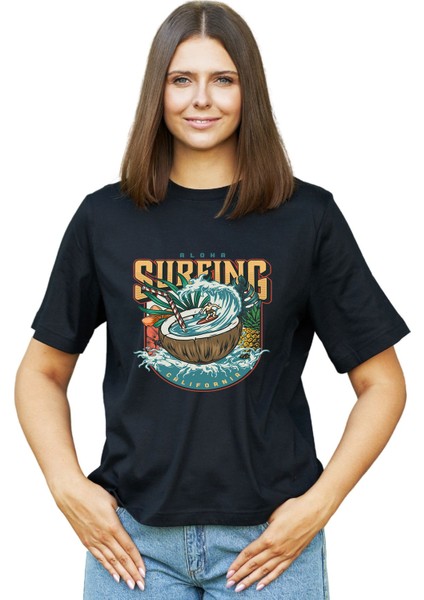 Kadın Sörf Temalı Regular Tişört fiyatları