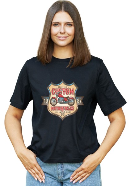 Kadın Motorsiklet Temalı Regular Tişört fiyatları
