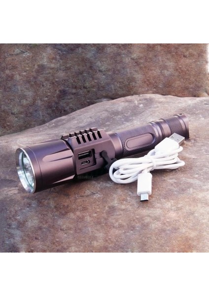 Baretta BRS18 Oto Şarjlı T6 LED 3000 Lümen El Feneri