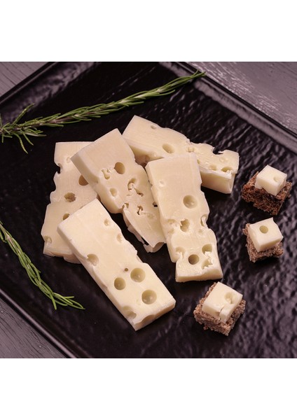Tam Yağlı Manyas Peyniri 2 Sene Olgunlaştırılmış 500 gr Vakumlu Paket modelleri
