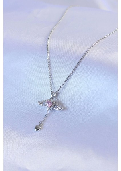 316L Çelik Gümüş Renk Kanatlı Kalp Figür Zirkon Taş Detay Kadın Kolye fiyatları