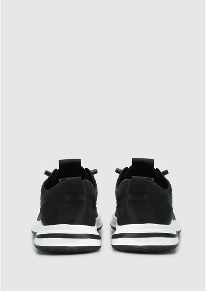 Siyah Erkek Sneaker fırsatları