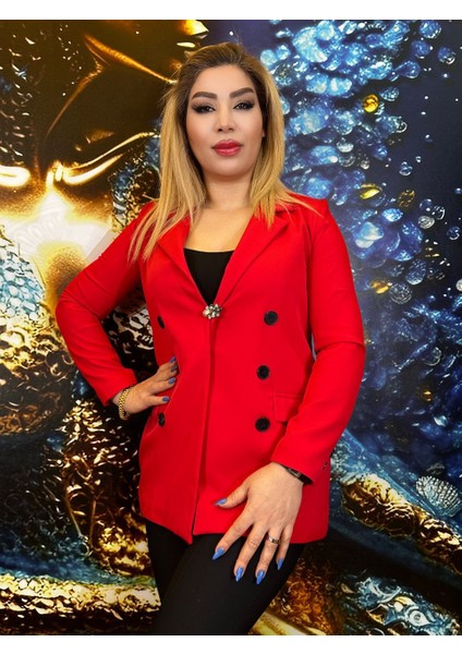 Kırmızı Ceket Işlemeli Astar Gizli Cip Düğmeli Kapatmadan Uzun Kollu Ceket Yakası Krep modelleri