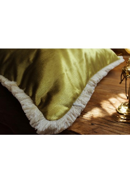Mofhomecollection Parlak Kadife Saçaklı Kırlent Kılıfı fiyatları