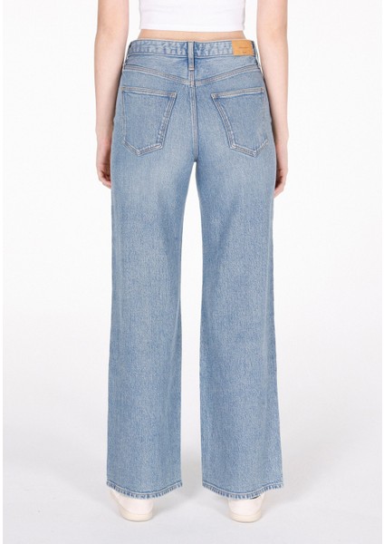 970 Berry Regular Fit Kadın Mavi Jean Pantolon CL1073221