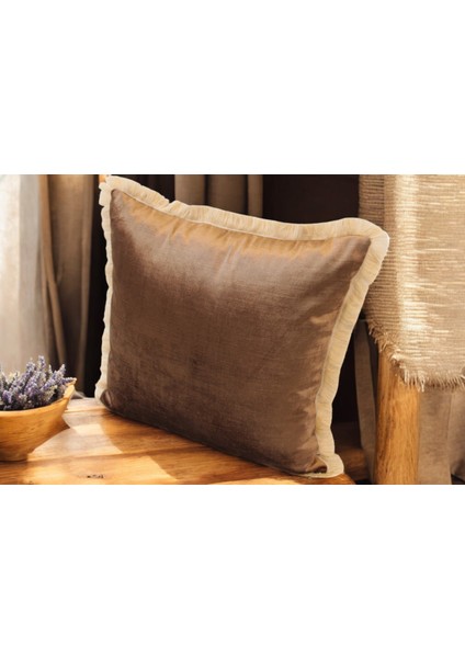 Mofhomecollection Parlak Kadife Saçaklı Kırlent Kılıfı fiyatları