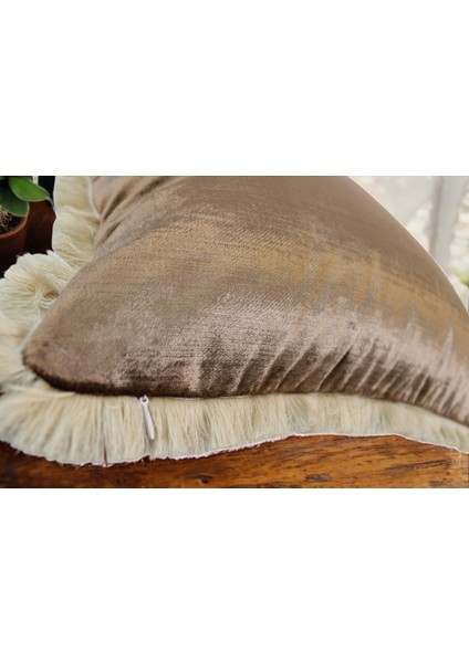 Mofhomecollection Parlak Kadife Saçaklı Kırlent Kılıfı fırsatları