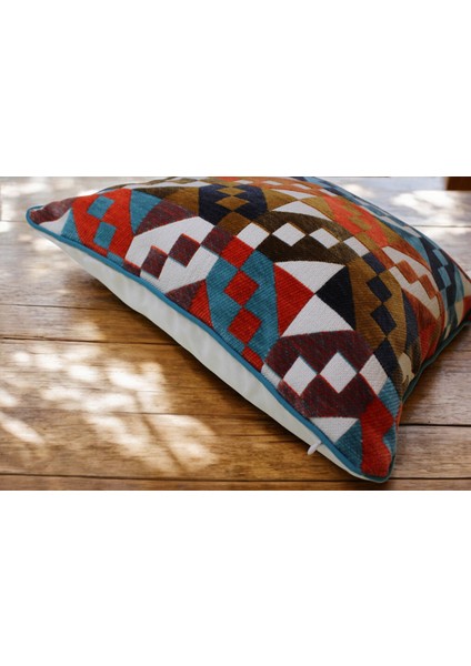 Çift Taraflı Kullanıma Uygun Kilim Desen Kırlent Kılıfı modelleri
