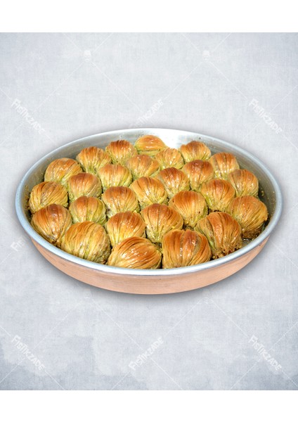 Midye Baklava Tepside