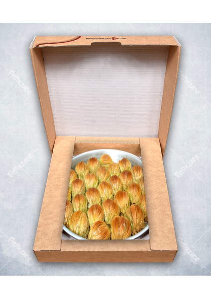 Midye Baklava Tepside