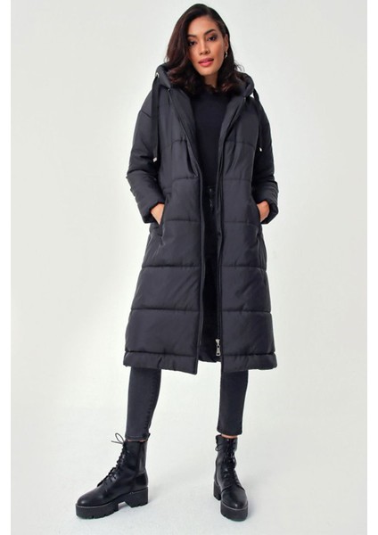 5120 Kapşonlu Uzun Şişme Mont - Siyah modelleri