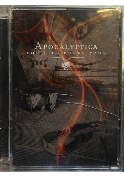 Dikkat DVD Apocalyptica – The Life Burns Tour 2006 Baskı DVD