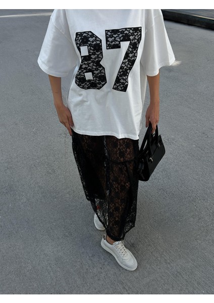 Kadın Ekru Dantel Nakışlı Oversize T-Shirt 29055 fırsatları