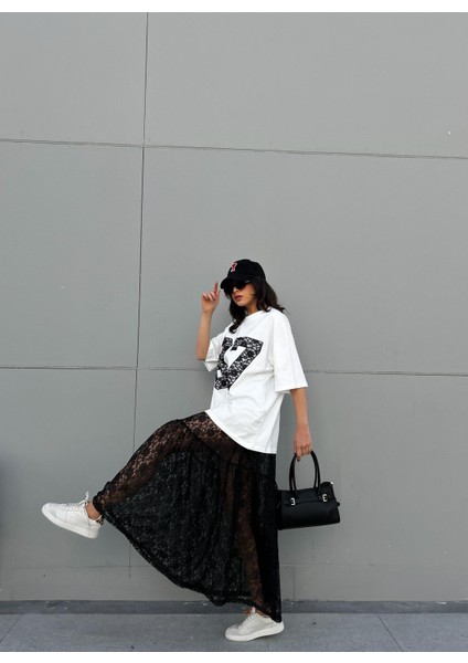 Kadın Ekru Dantel Nakışlı Oversize T-Shirt 29055 indirimleri