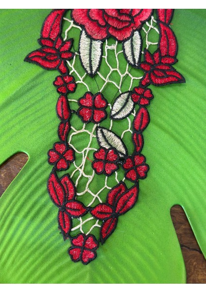 Kırmızı Çiçekliş Nakış Işleme Dikiş Aplike 33X14 cm fiyatları
