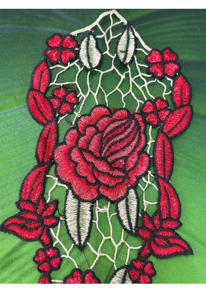 Kırmızı Çiçekliş Nakış Işleme Dikiş Aplike 33X14 cm modelleri