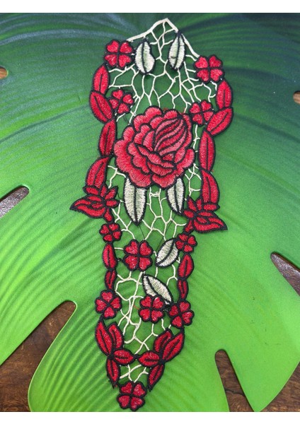 Kırmızı Çiçekliş Nakış Işleme Dikiş Aplike 33X14 cm fırsatları