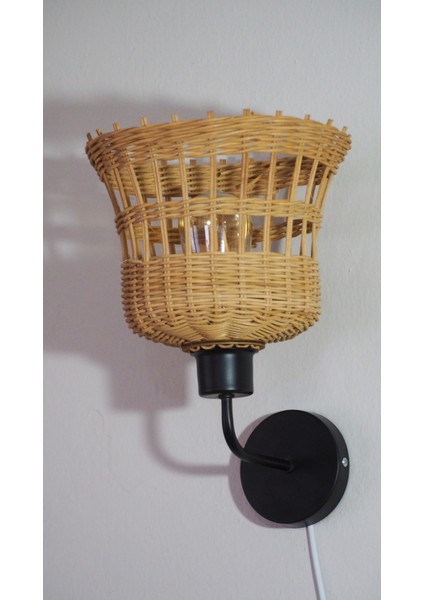 Rattan Aplik Etna - El Yapımı, Dekoratif ve Kullanışlı Duvar Lambası