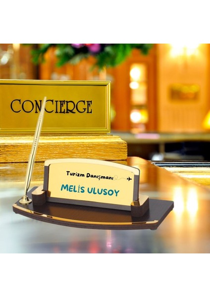 Turizimcilere Özel Ahşap Kalemli Masa Üstü Isimlik modelleri