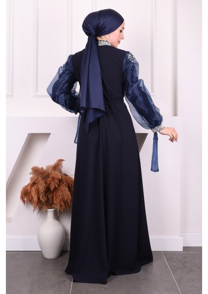 Lacivert Kolları Tül Boncuklu Abiye fırsatları