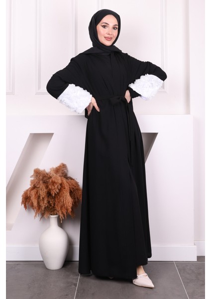 Siyah Kolu Çiçekli Bel Kuşaklı Abaya
