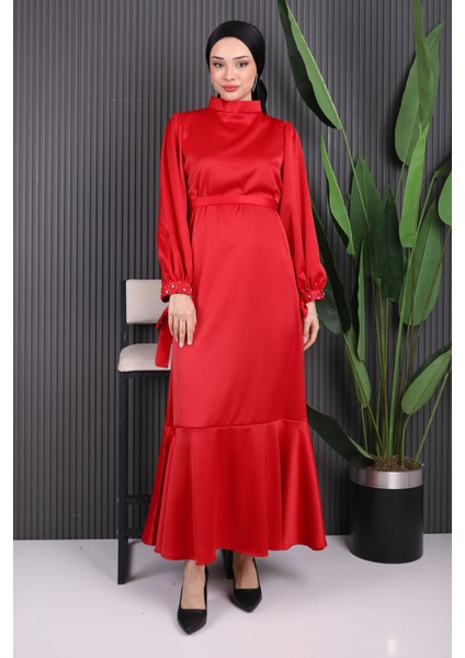 Kırmızı Taş Detaylı Eteği Volanlı Saten Abiye