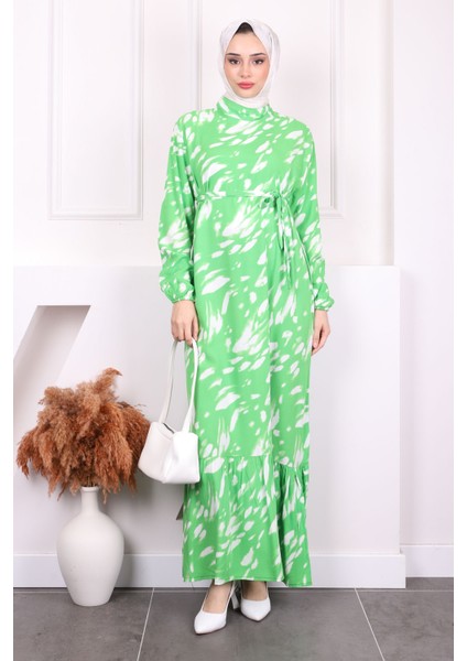 Yeşil Desenli Eteği Katlı Viscon Elbise