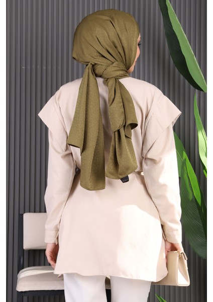 Pudra Bel Kuşaklı Omuz Detaylı Gömlek fırsatları