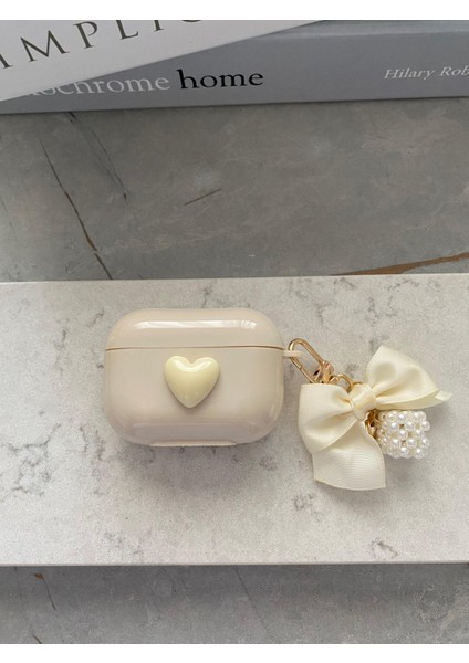 Airpods Pro /pro 2 Uyumlu Şık Kalpli Kurdeleli Kulaklık Kılıfı