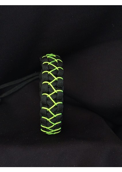 PARACORD SİYAH-NEON YEŞİL DANS İŞLEMELİ BİLEKLİK