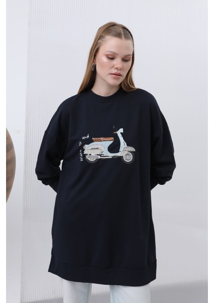10636 Puane Iki Iplik Kumaş Scooter Nakış Detaylı Tesettür Sweatshirt