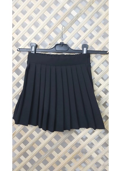 Siyah Pileli Şort Etek