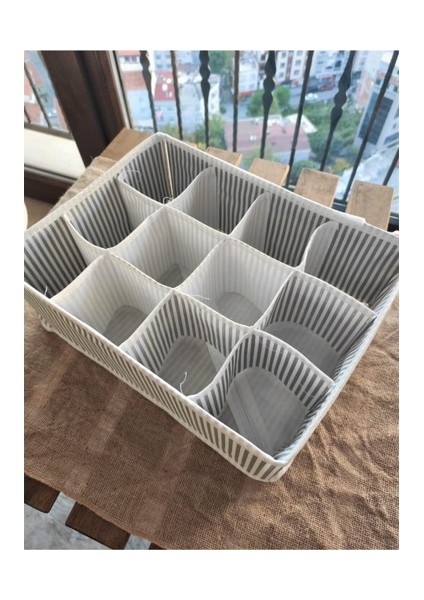 12 Bölmeli Pratik Bölmeli Çekmece Düzenleyici Organizer