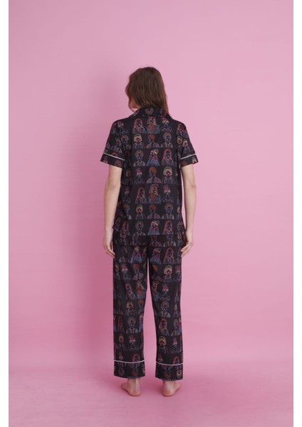 Kadın Kısa Kollu Desenli Yakalı Düğmeli Pijama Takımı