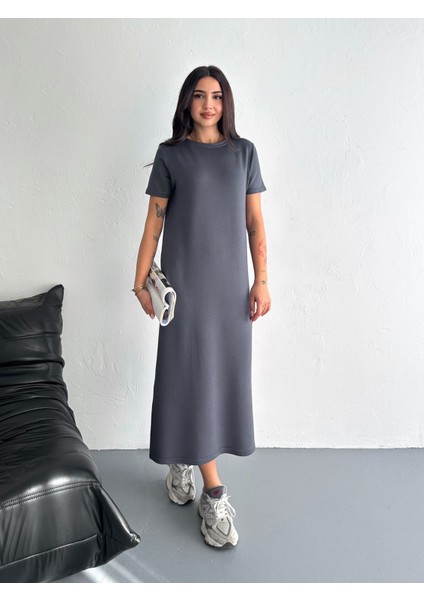 Yumuşak Dokulu Modal Kumaş Sade Şık Midi Elbise