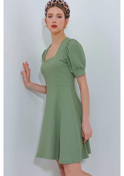 Çağla Yeşili Kare Yaka Örme Mini Elbise fiyatları