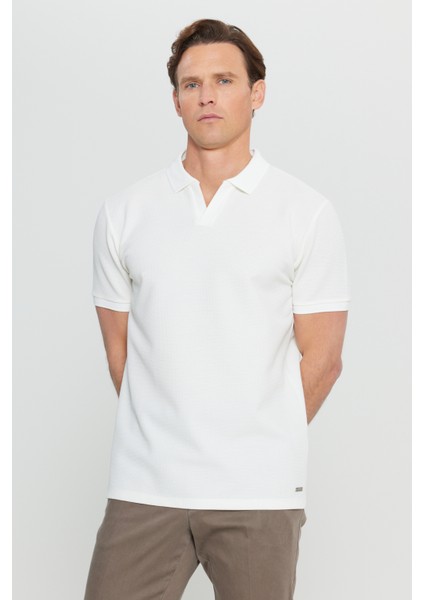 Slim Fit Dar Kesim Polo Yaka Jakarlı Esnek Tişört modelleri